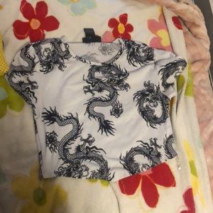 dragon design crop top